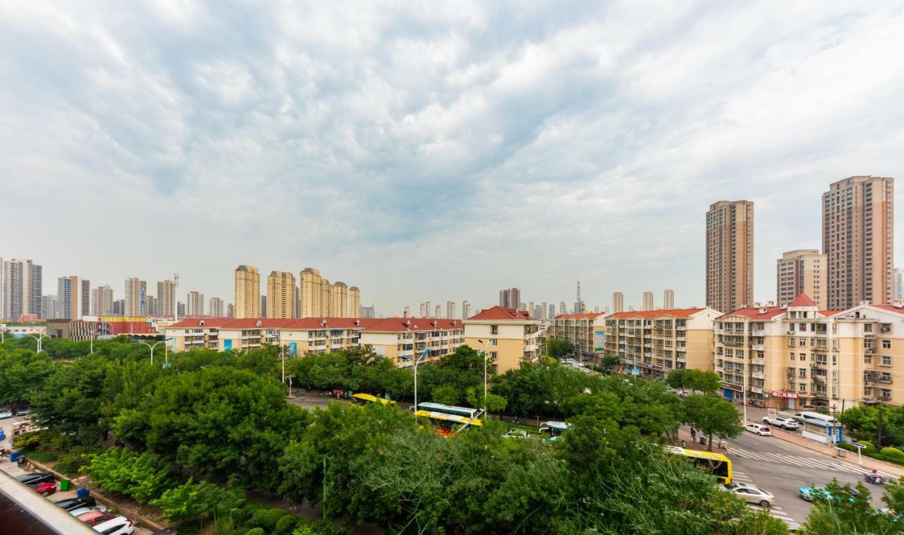 Nostalgia Hotel Near Tianjin Polar Ocean Word- Tianjin Fonte Joy World, 10 Minutes Drive Away From Tianjin Tanggu High-Speed Railway Station, Free Ice-Cream, Mineral Water, Snacks And Laundry Service, English Communication Well 외부 사진